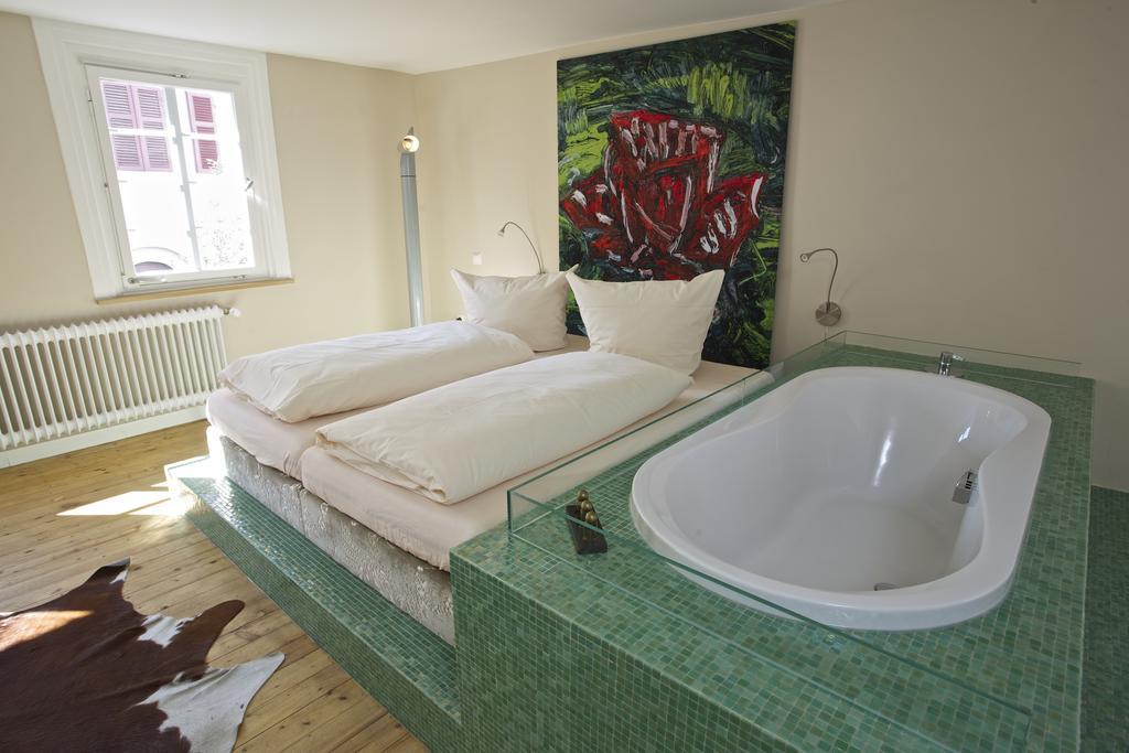 Hotel Zum Lowen Lahr  Pokoj fotografie