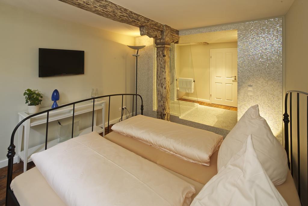 Hotel Zum Lowen Lahr  Pokoj fotografie